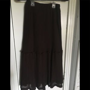 Pleated skirt